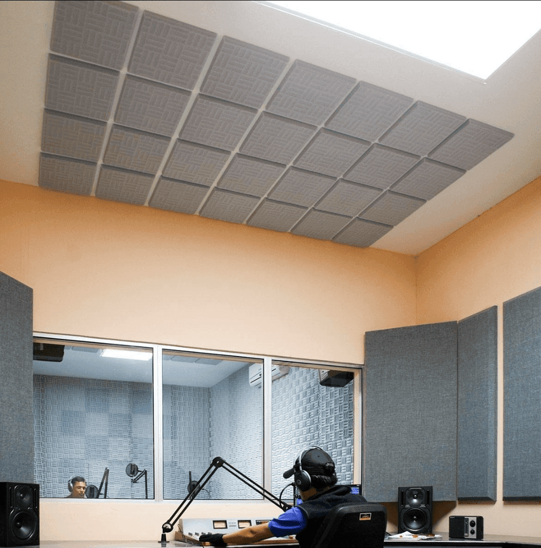 Radyo Odası 3